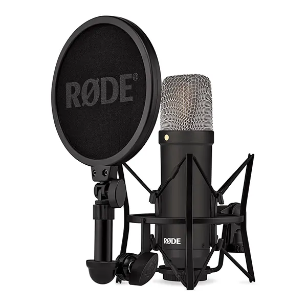 RØDE NT1 Signature Series Large-diaphragm Condenser Microphone with Shock Mount, Pop Filter and XLR Cable RØDE NT1 Signature Series Large-diaphragm Condenser Microphone with Shock Mount, Pop Filter and XLR Cable